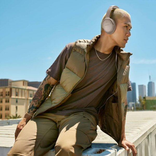 Bose QuietComfort Wireless Noise Cancelling Headphones, Bluetooth Over Ear Headphones with Up to 24 Hours of Battery Life, Sandstone - Limited Edition Color - Image 4